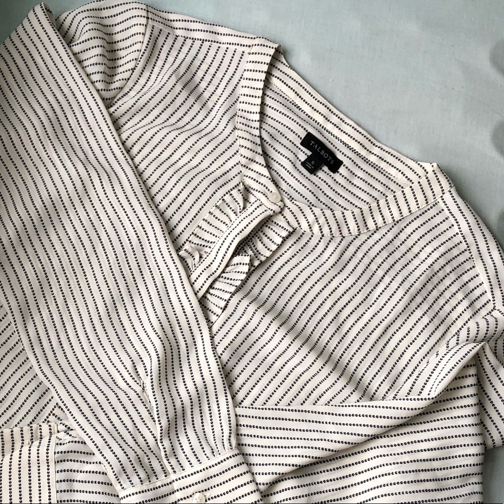 Lightweight Cream Talbots Blouse Ruffle